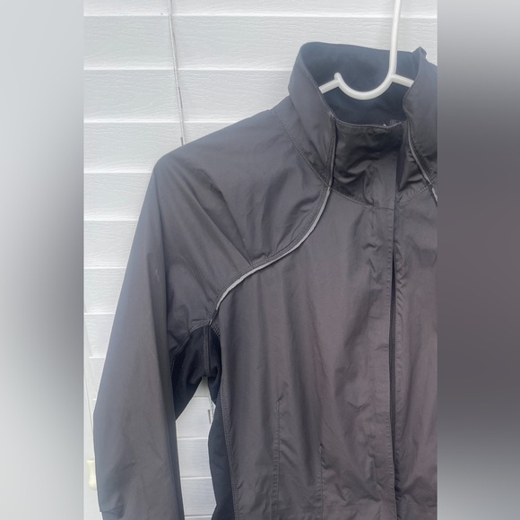 Lululemon Jacket - Picture 6 of 7